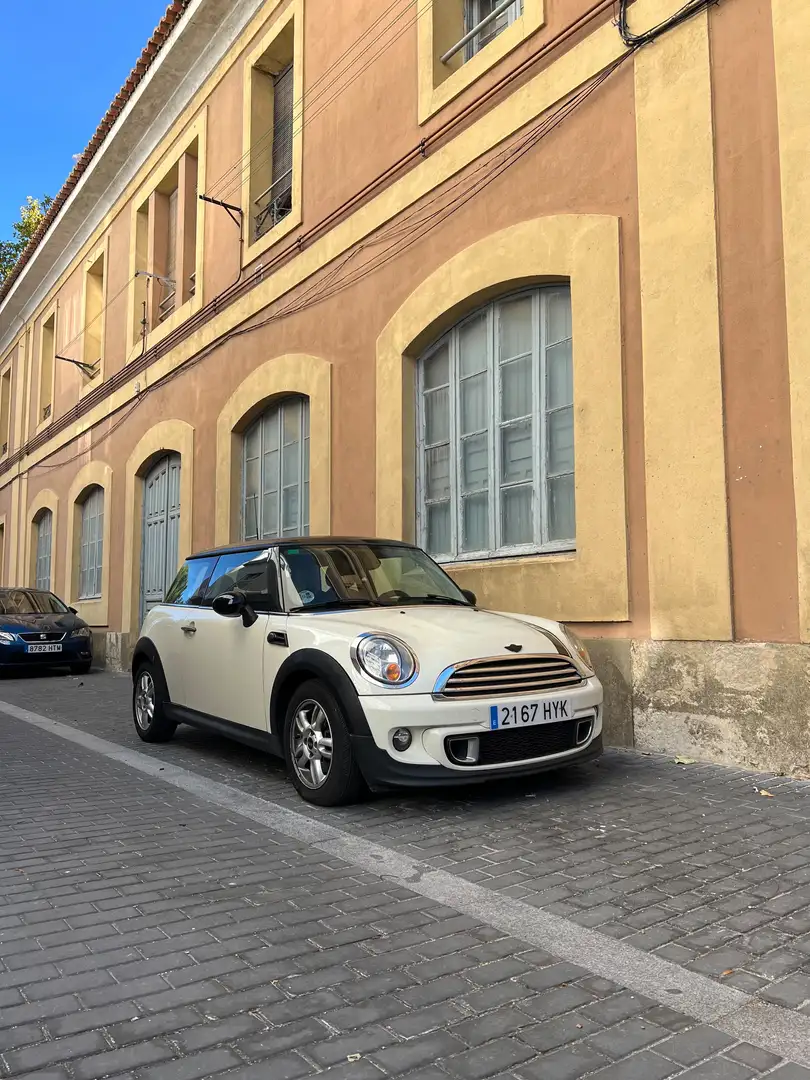 MINI One D - 2