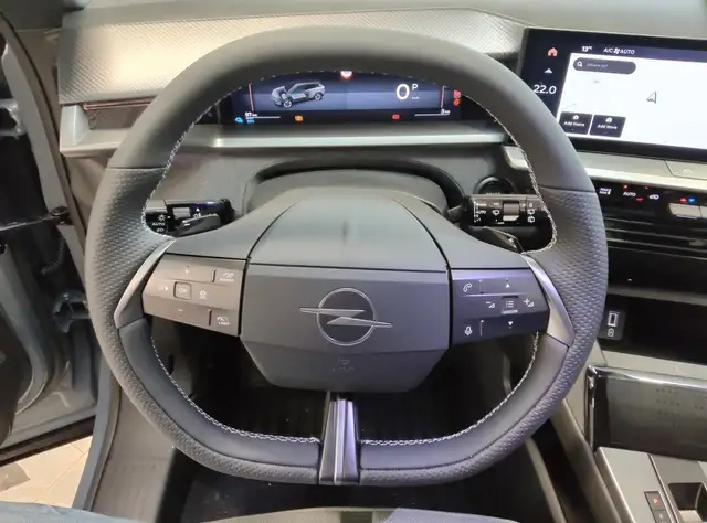 Opel Grandland view 14