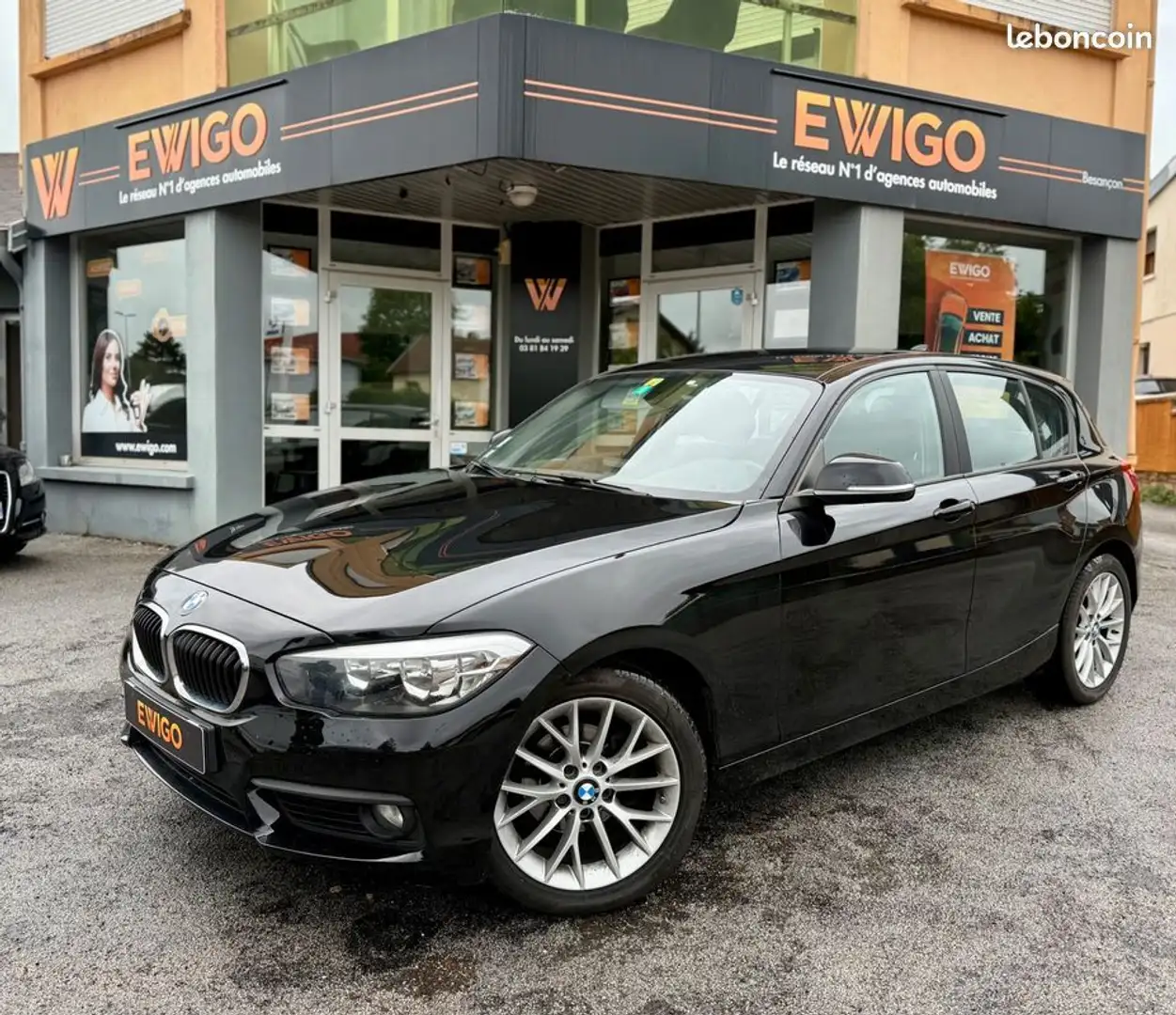 BMW 135 serie 1.5 118 i 135 lounge black panel sièges chauffants Zwart - 1