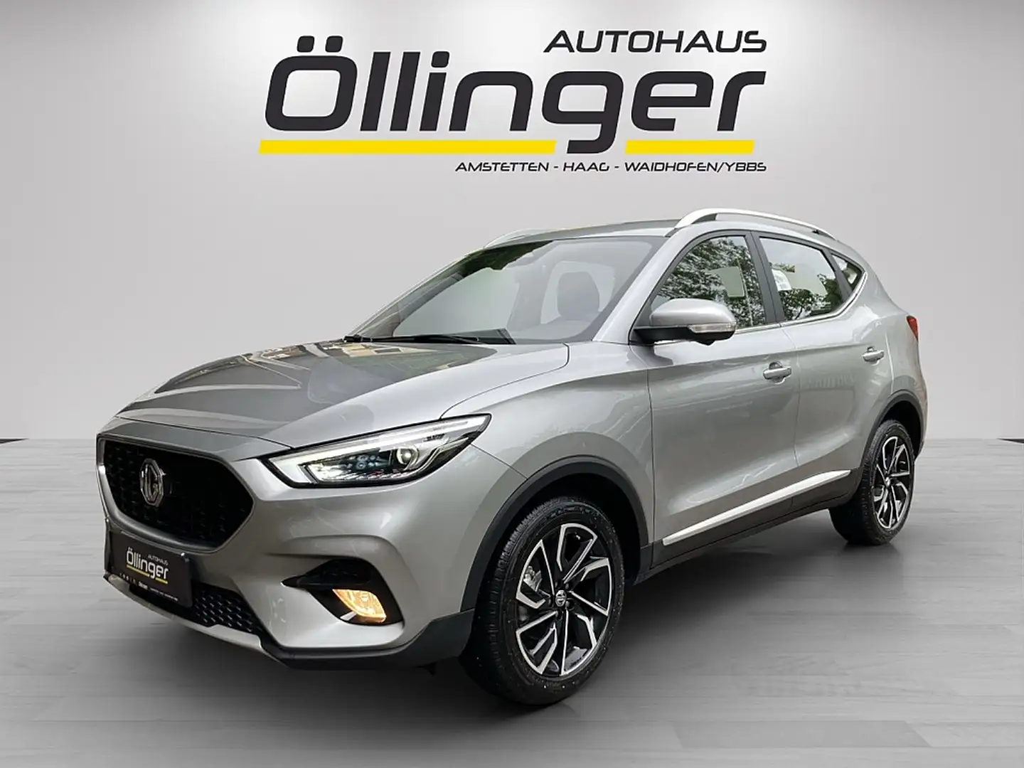 MG ZS 1.5 VTi Luxury Silber - 2