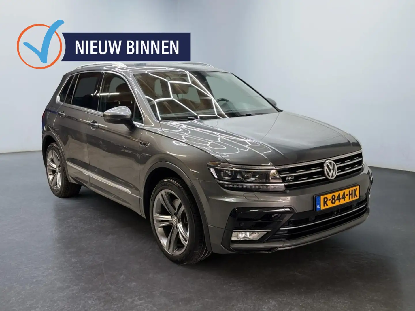 Volkswagen Tiguan 2.0 TSI 4M. | 3x R-Line | 360 camera | Virtual Coc Grijs - 1