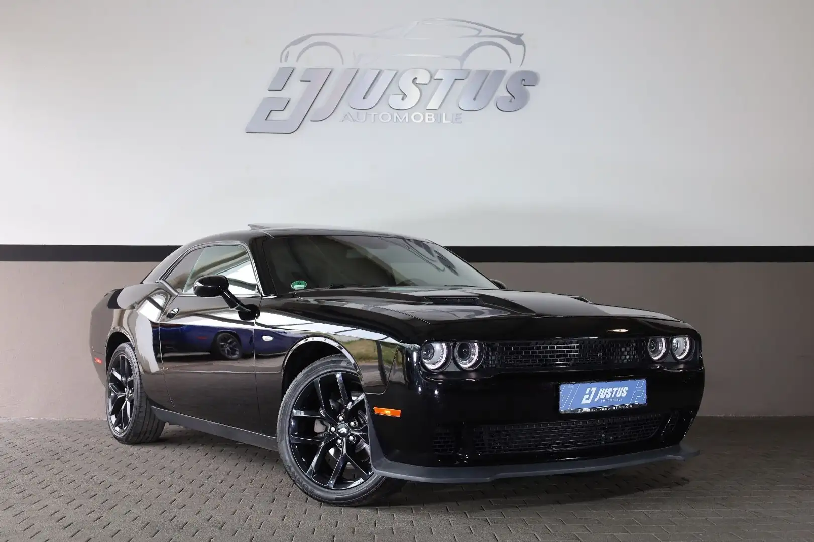 Dodge Challenger 3.6 SXT/SHZ/SBD/BTH/MFL/TEMP/RFK/R20 Noir - 1
