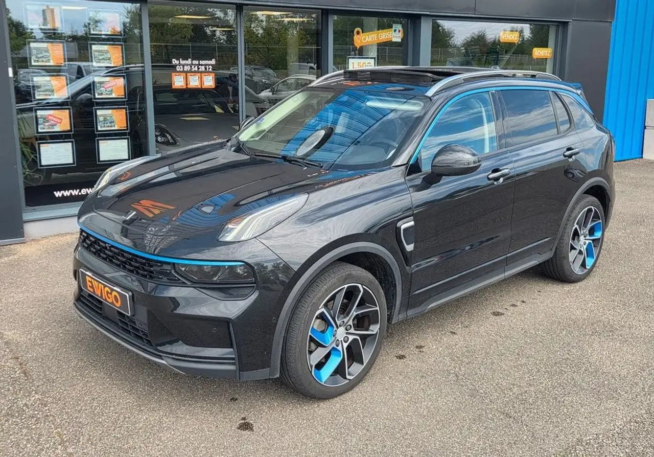 Lynk & Co 01 2022