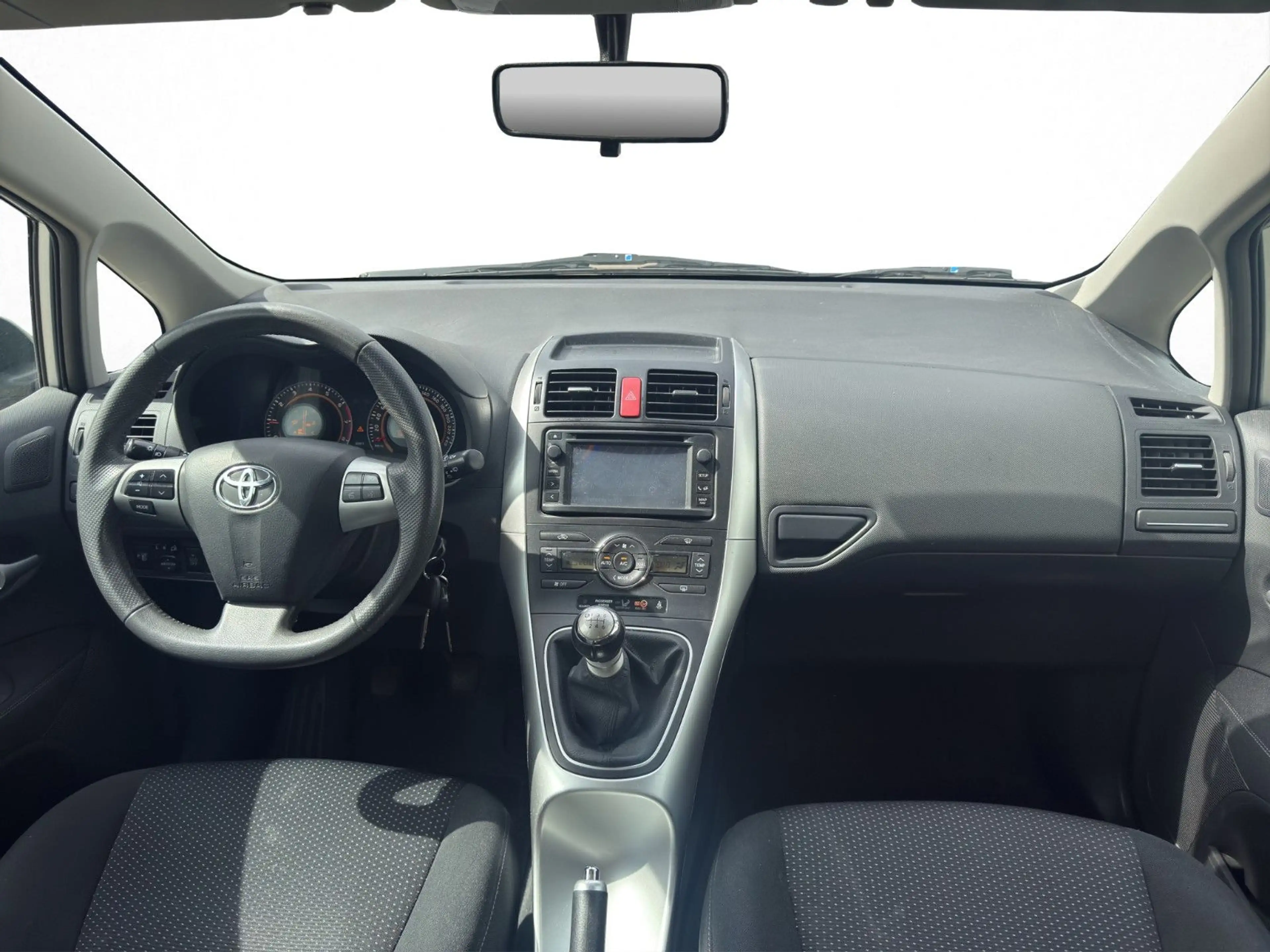 Toyota Auris 1.33 Travel *2.Hand/Navi/Kamera/Sitz-Hz* — photo 10