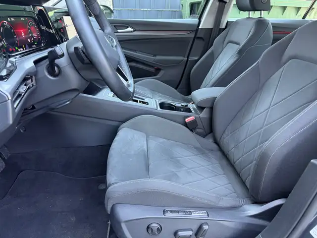 Volkswagen Golf view 10