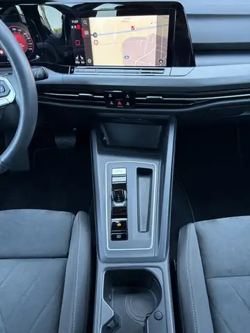 Volkswagen Golf view 13