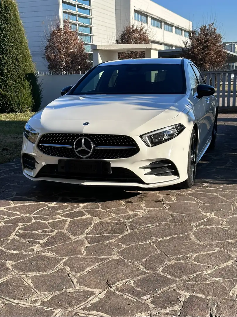 Mercedes-Benz A 180 d Premium Bianco - 2