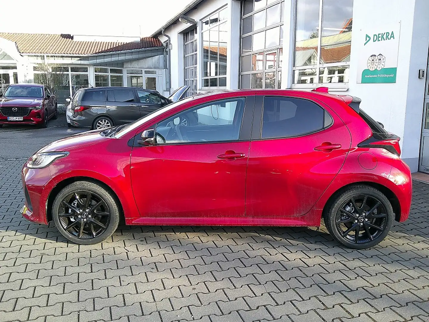 Mazda 2 Hybrid 1.5 116PS Homura KAMERA/SHZ/LED Rot - 2