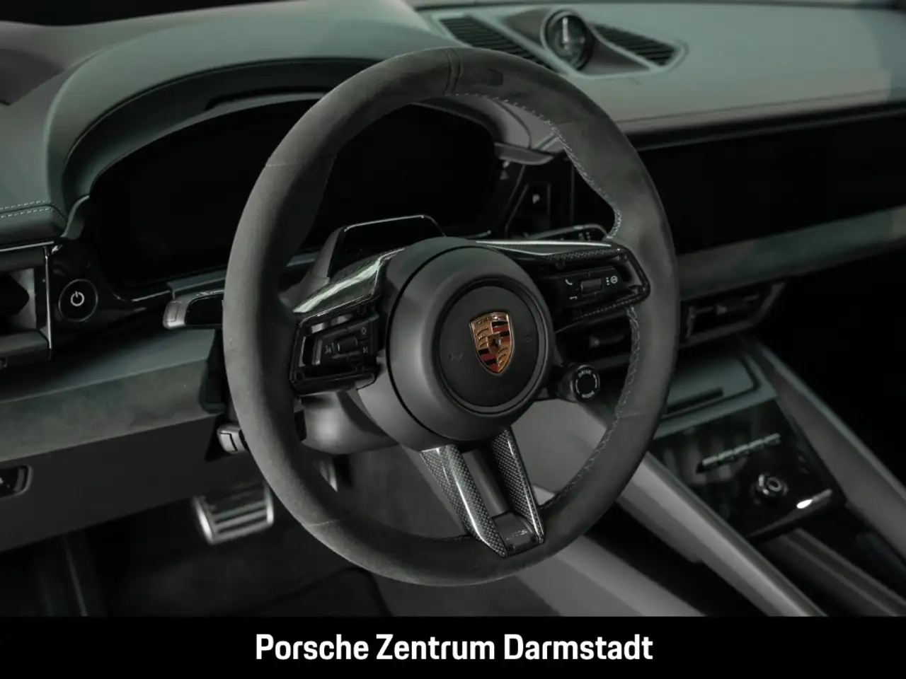 Porsche Macan GTS HA-Lenkung Head-Up Surround-View BOSE 6
