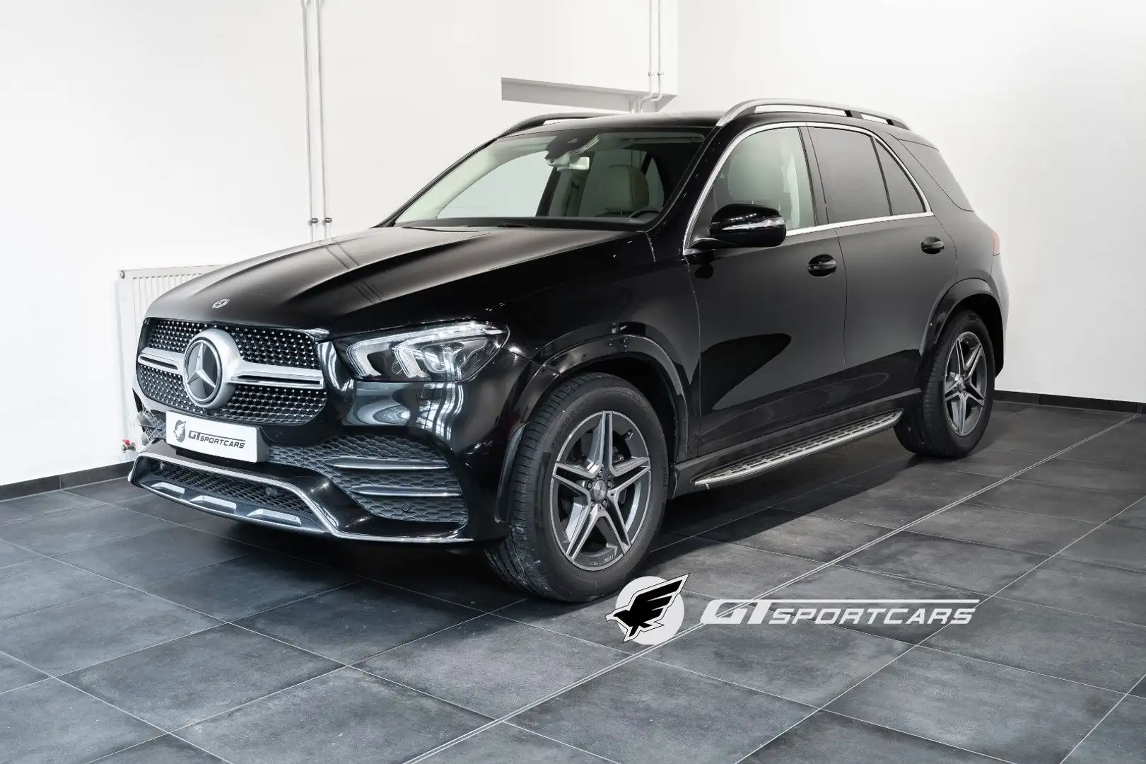 Mercedes-Benz GLE 350 d 4Matic 1 Hand 19% Mwst AMG Line Zwart - 1