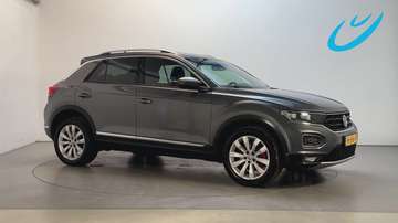 1.5 TSI 150pk DSG Sport Parkeersensoren Navigatie