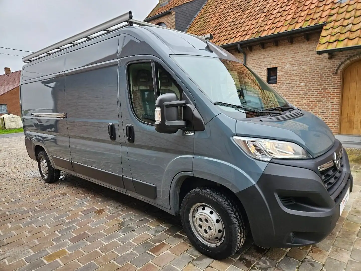 Opel Movano 2.2HDI L3H2 NAVI AIRCO CRUISE PDC DAKREK TREKHAAK Grijs - 1