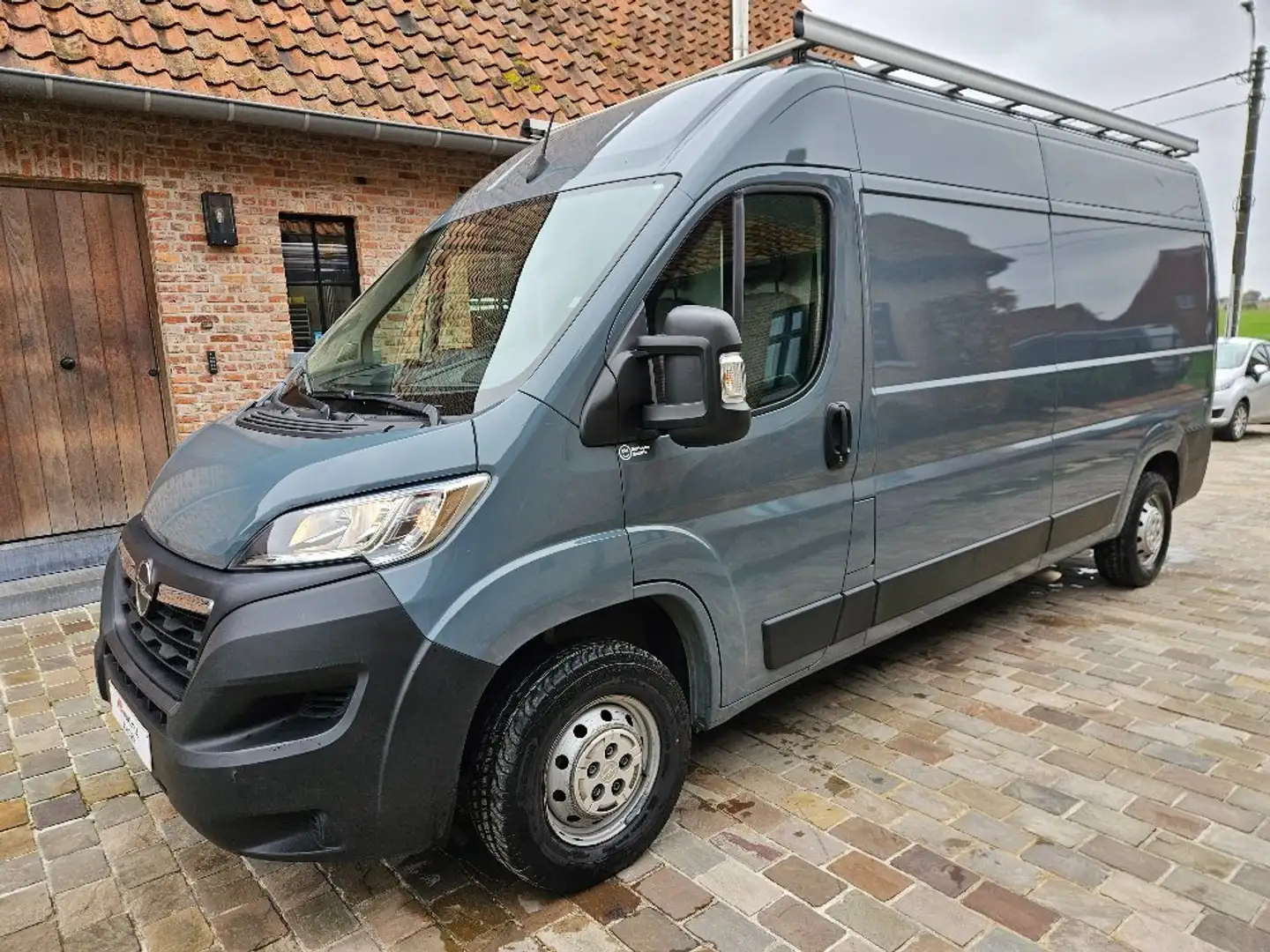 Opel Movano 2.2HDI L3H2 NAVI AIRCO CRUISE PDC DAKREK TREKHAAK Grijs - 2