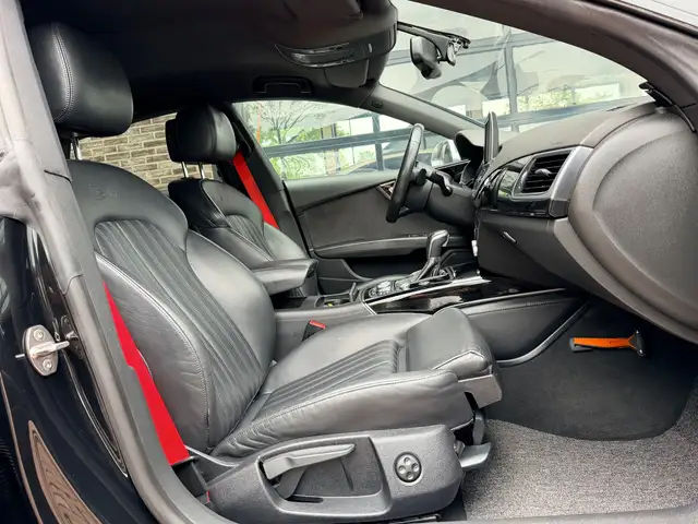 Audi A7 view 14