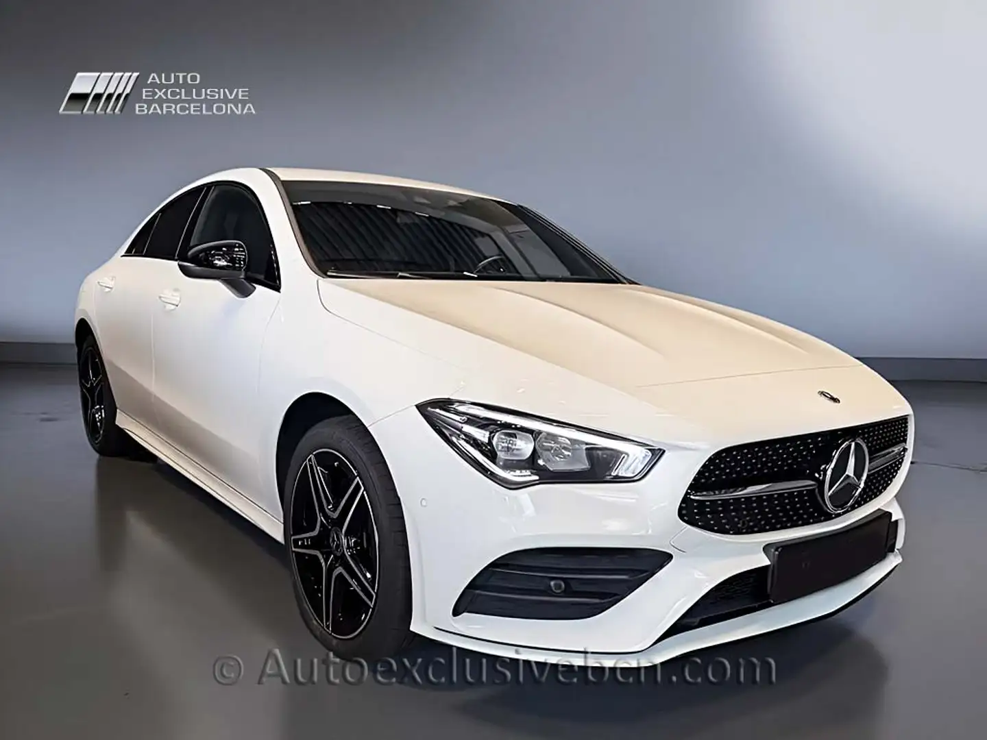 Mercedes-Benz CLA 250 250e 8G-DCT Wit - 1