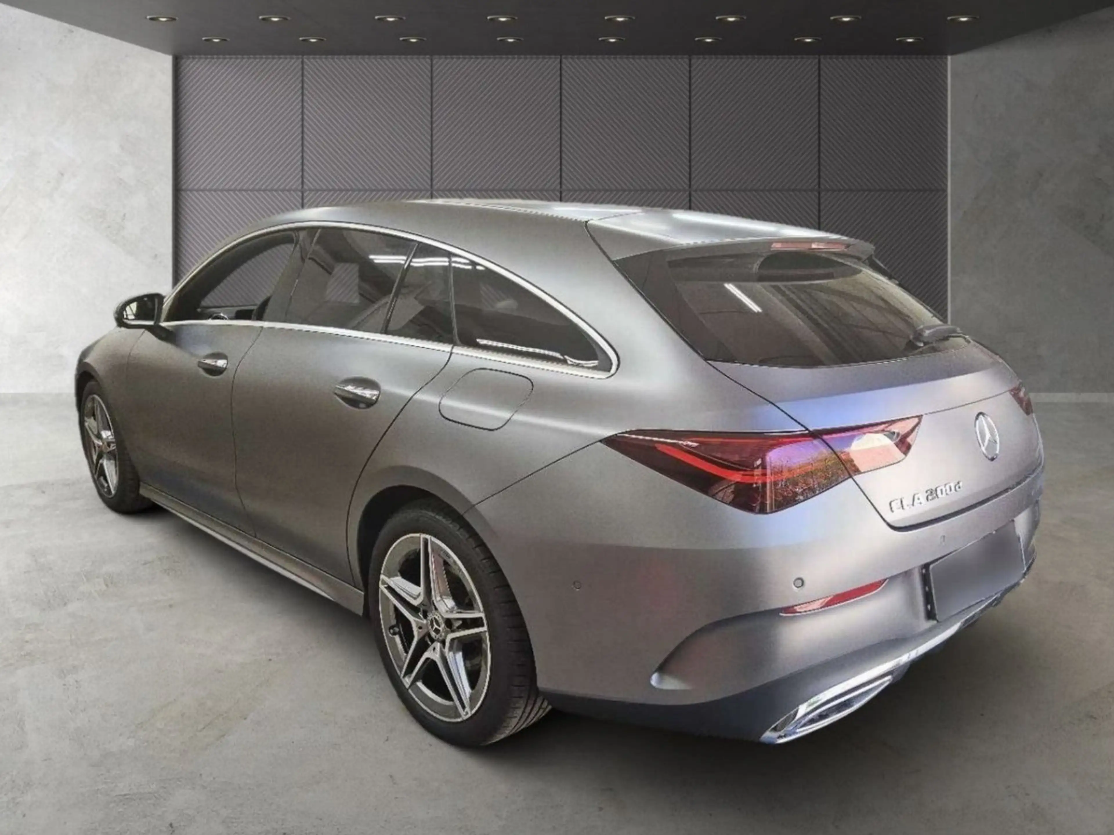 Mercedes-Benz CLA 200 d SB AMG Prem+ DISTRO Pano AHK Memo MAGNO — photo 5
