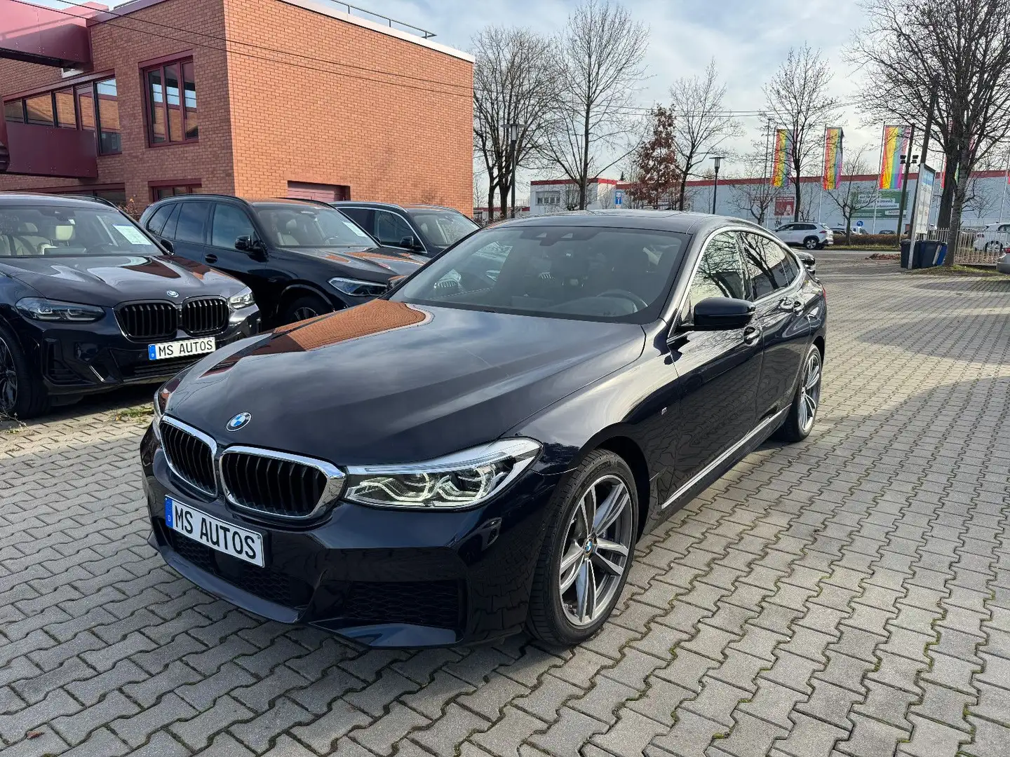 BMW 630 630 Gran T*Msportpak*Panorama*Soft Close*Head Up Noir - 1