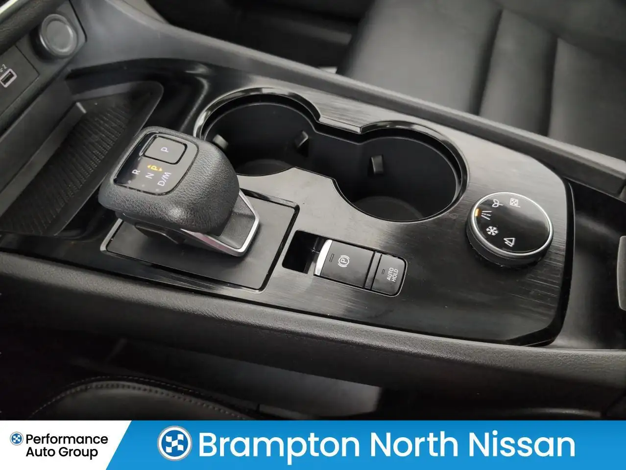 Nissan Rogue photo Nissan Rogue