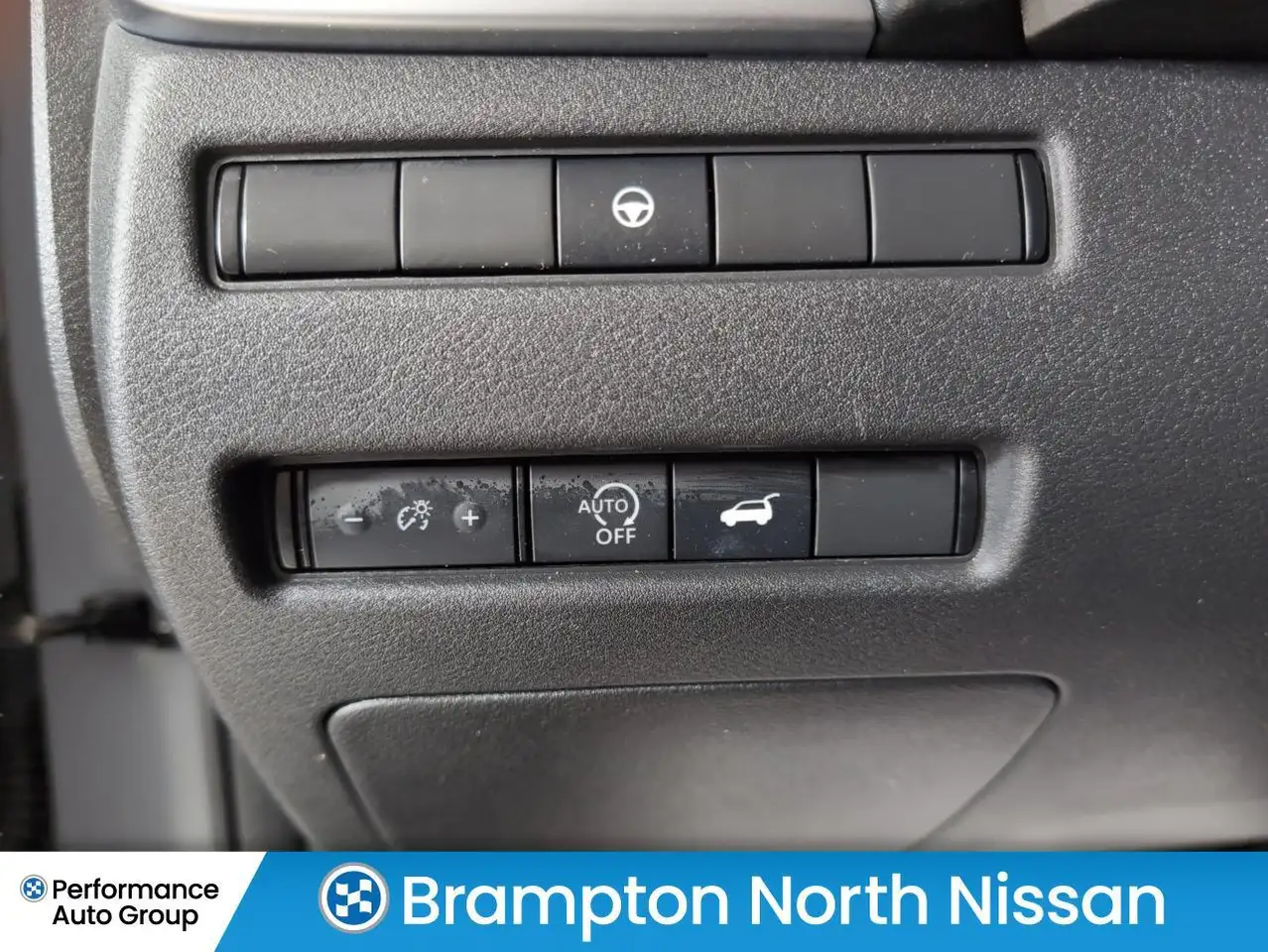 Nissan Rogue photo Nissan Rogue