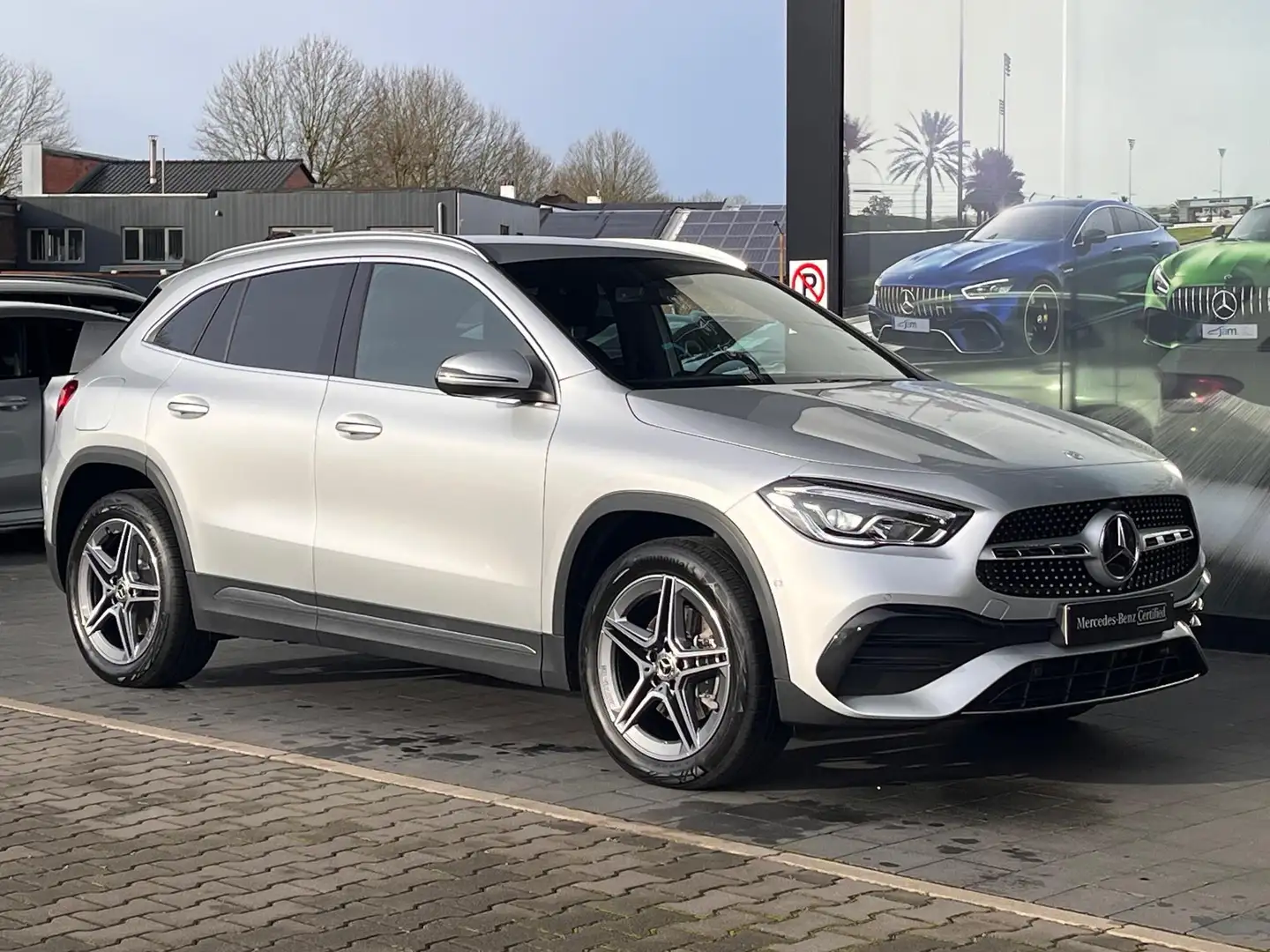 Mercedes-Benz GLA 250 e AMG Line Argent - 2