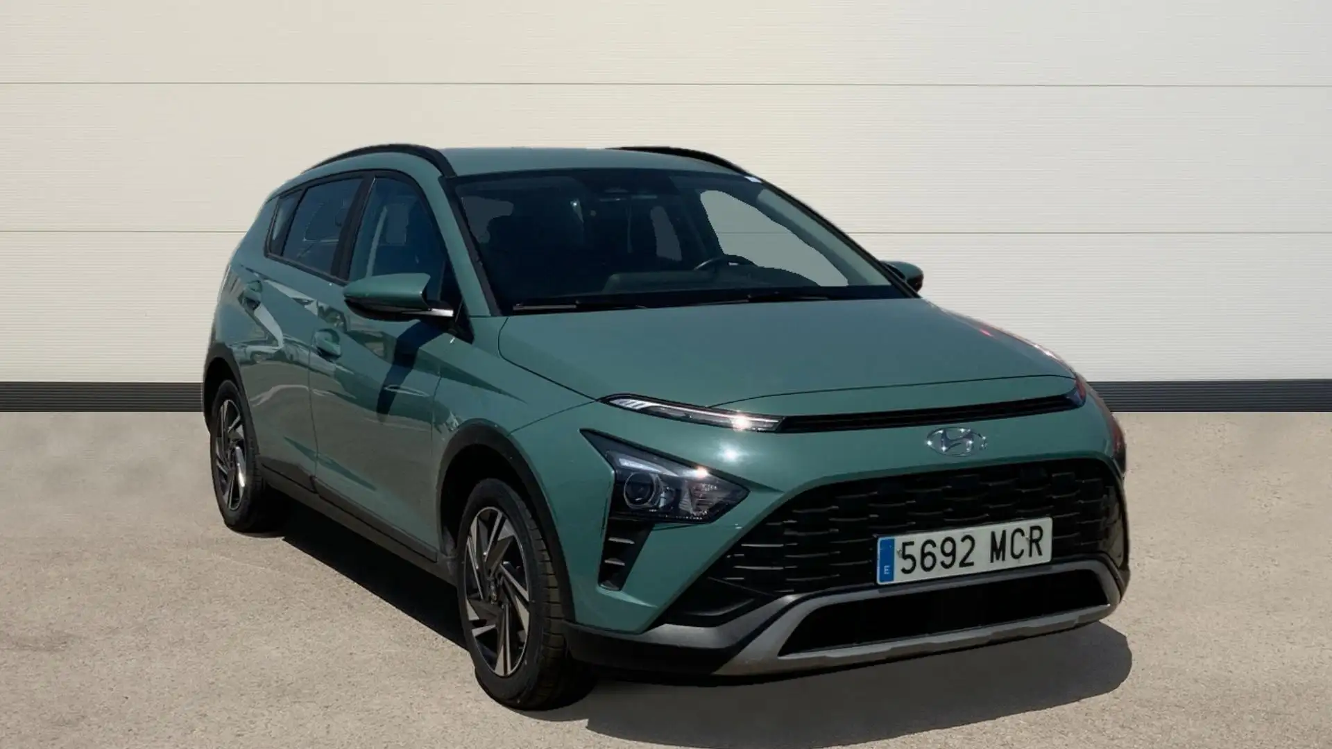 Hyundai BAYON 1.0 TGDI 48V Essence - 1