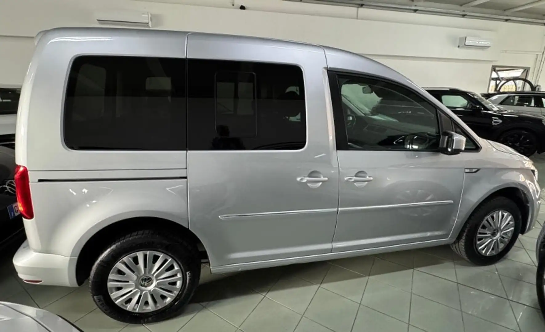 Volkswagen Caddy Caddy 2.0 TDI 102 CV Trendline Beige - 2