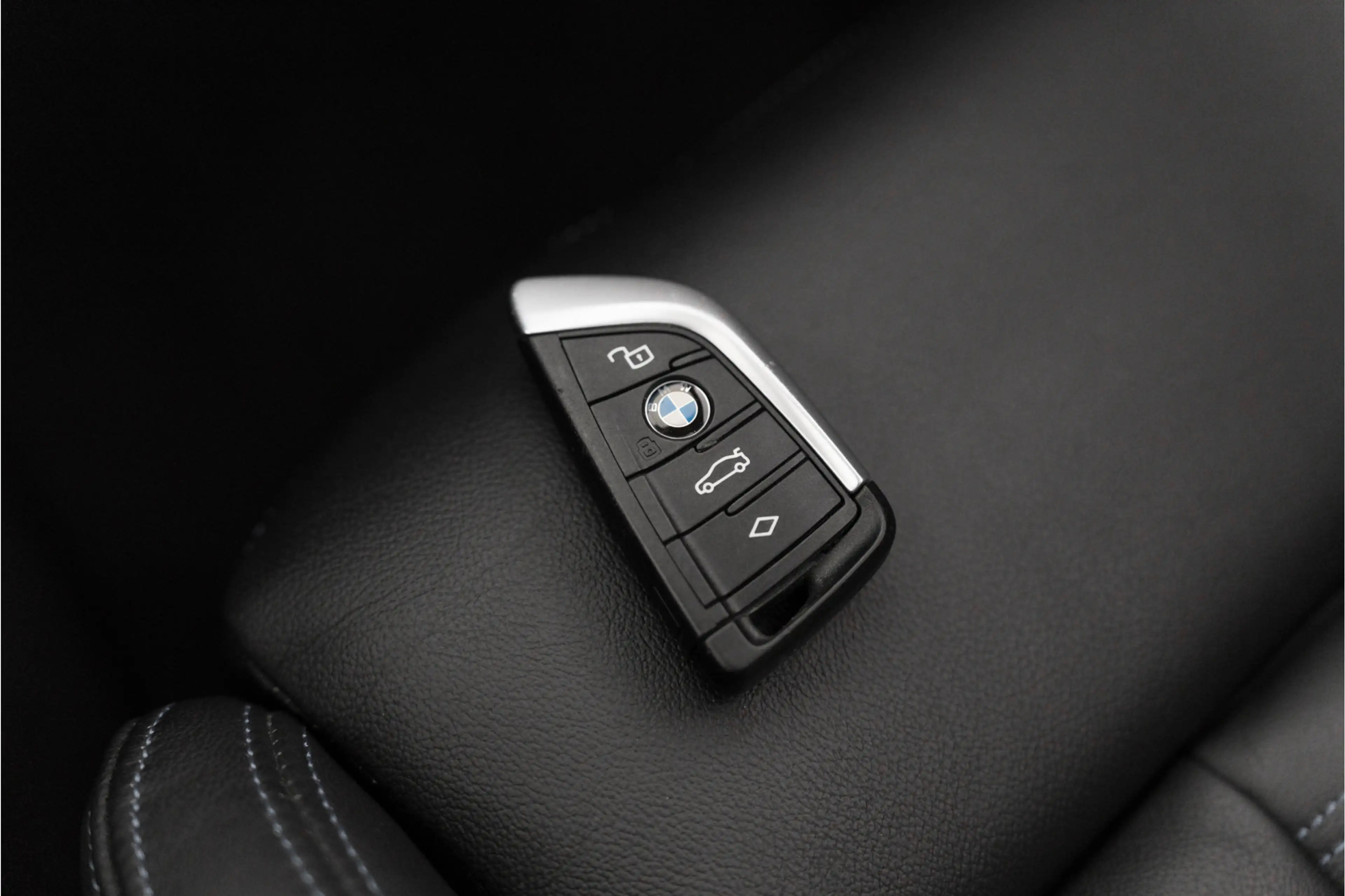 BMW X3 xDrive30e M Sport|Sportstoelen|Panorama|21” Indivi — photo 26