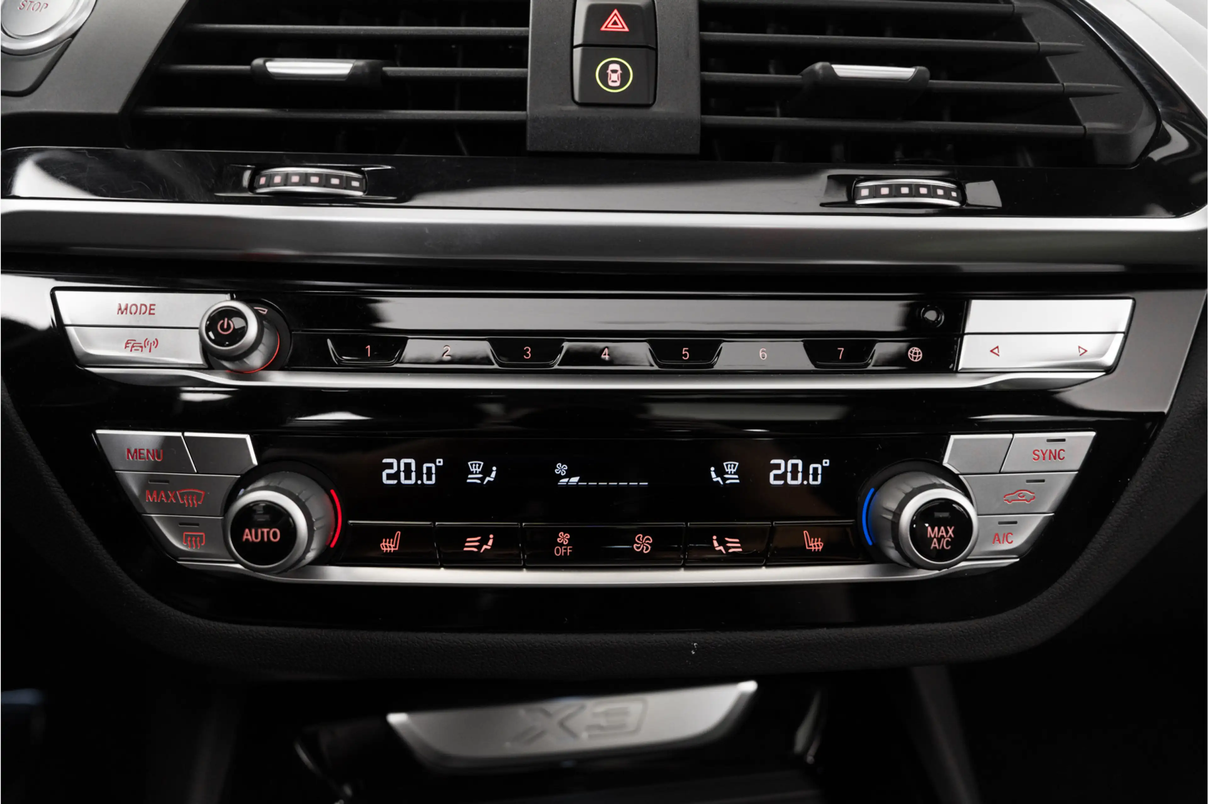 BMW X3 xDrive30e M Sport|Sportstoelen|Panorama|21” Indivi — photo 24
