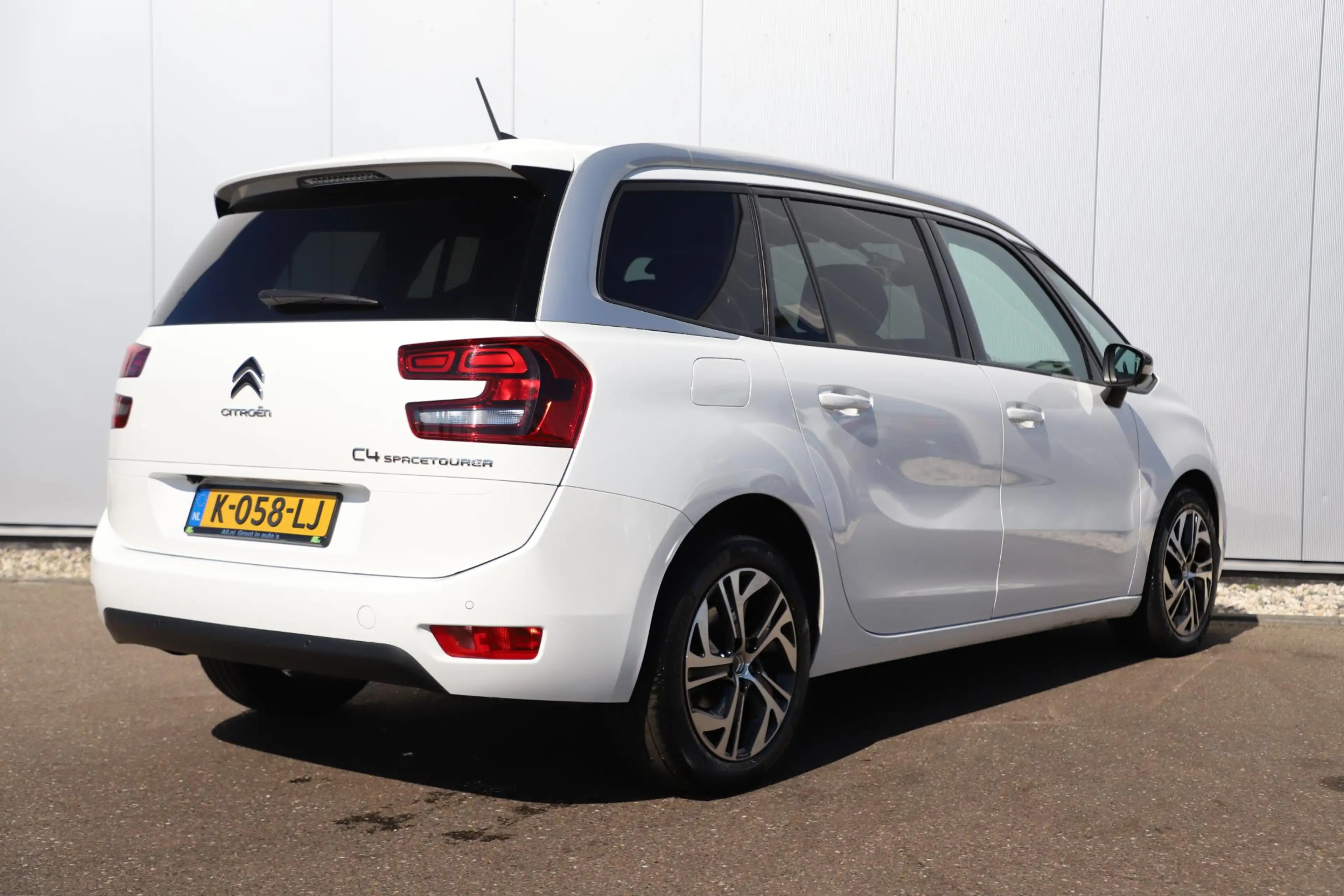 Citroen Grand C4 SpaceTourer 1.5 BlueHDI Business 7p 7 Persoons Navigatie Achte — photo 4
