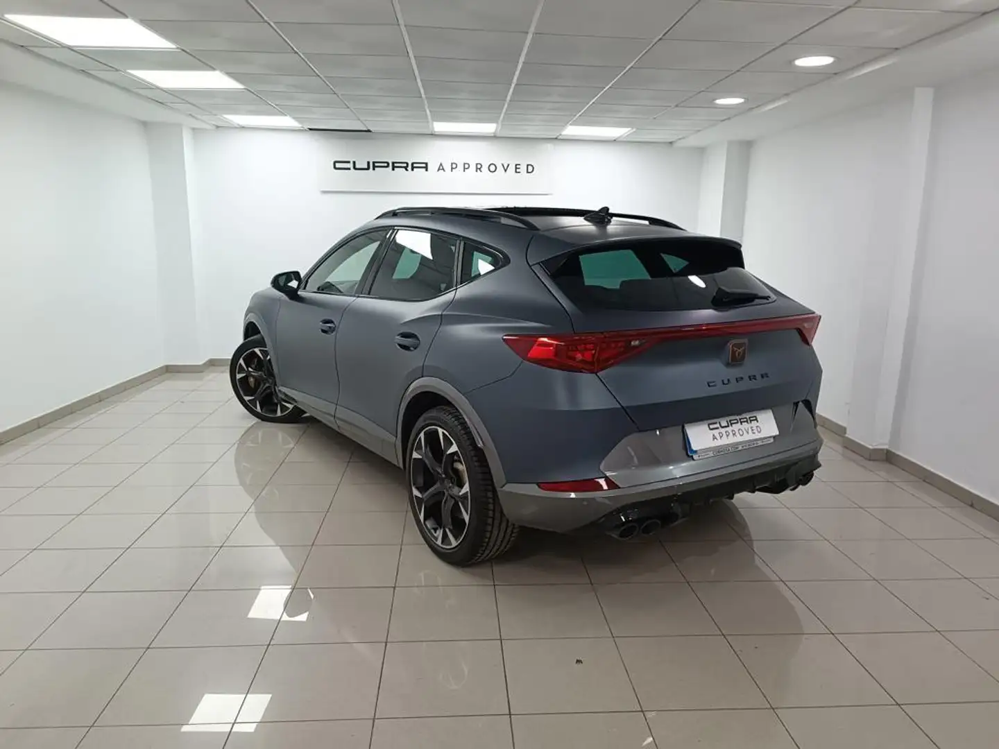 CUPRA Formentor 2.0 TSI 310 VZ DSG 4Drive Grijs - 2