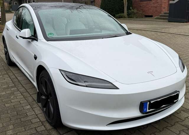 Tesla Model 3 Tesla Model 3 Long Range AWD – Winterräder