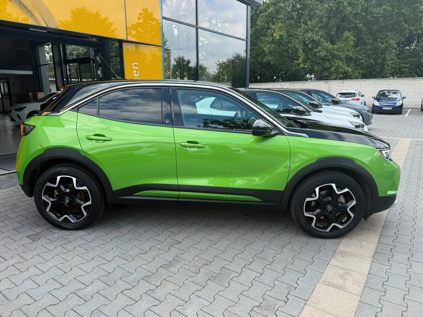 Opel Mokka -e Ultimate,Navi Pro,LED-Matrix,ACC Vert - 2
