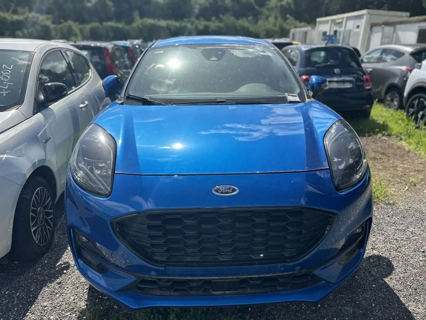 Ford Puma 1.0 EcoBoost Hybrid 125 CV S&S ST-Line X Blau - 2