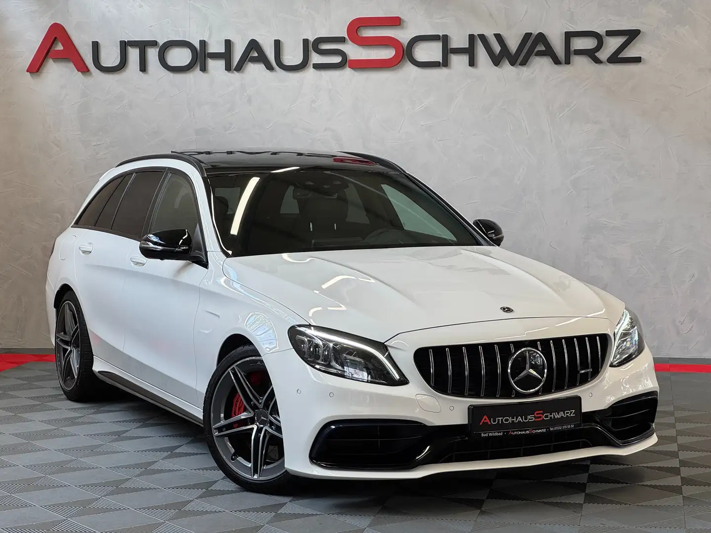 Mercedes-Benz C 63 AMG C63s AMG Pano 360° Distronic VirtCock Night HuD Blanco - 1