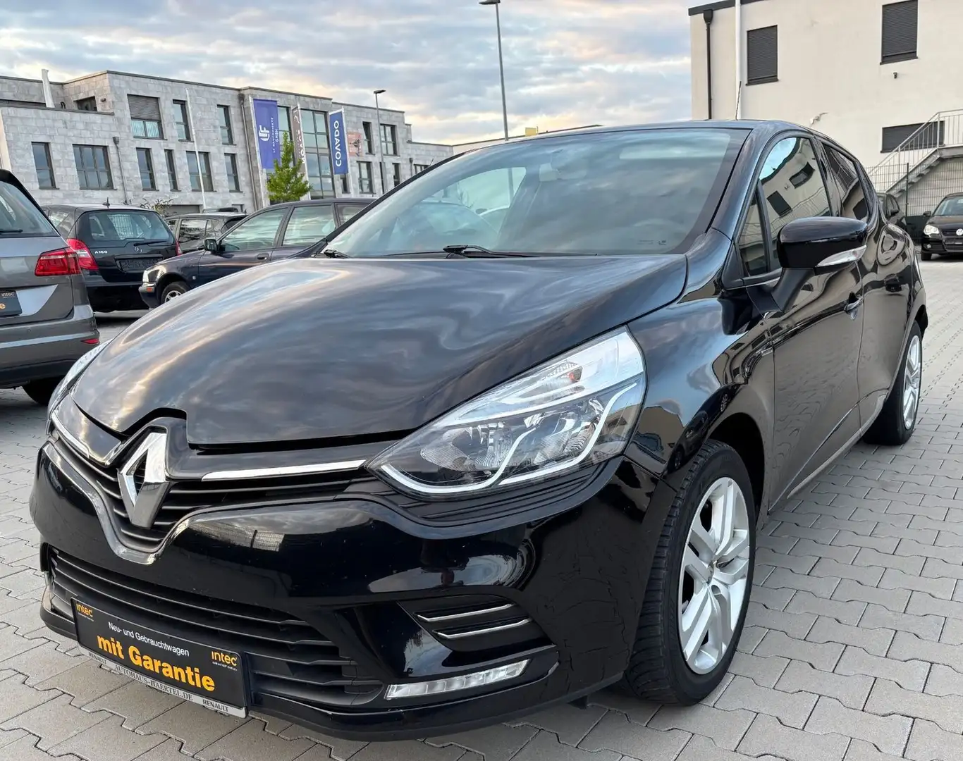 Renault Clio IV Limited/1HD/2019 - 1
