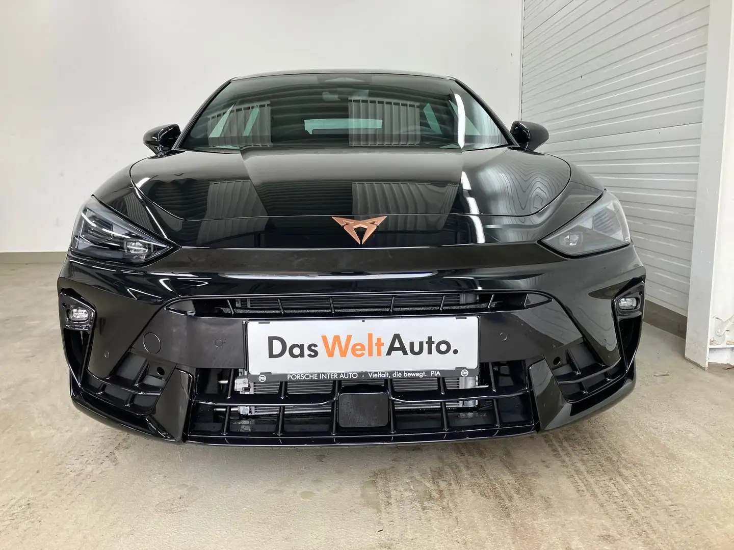 CUPRA Leon 1.5 TSI Schwarz - 2