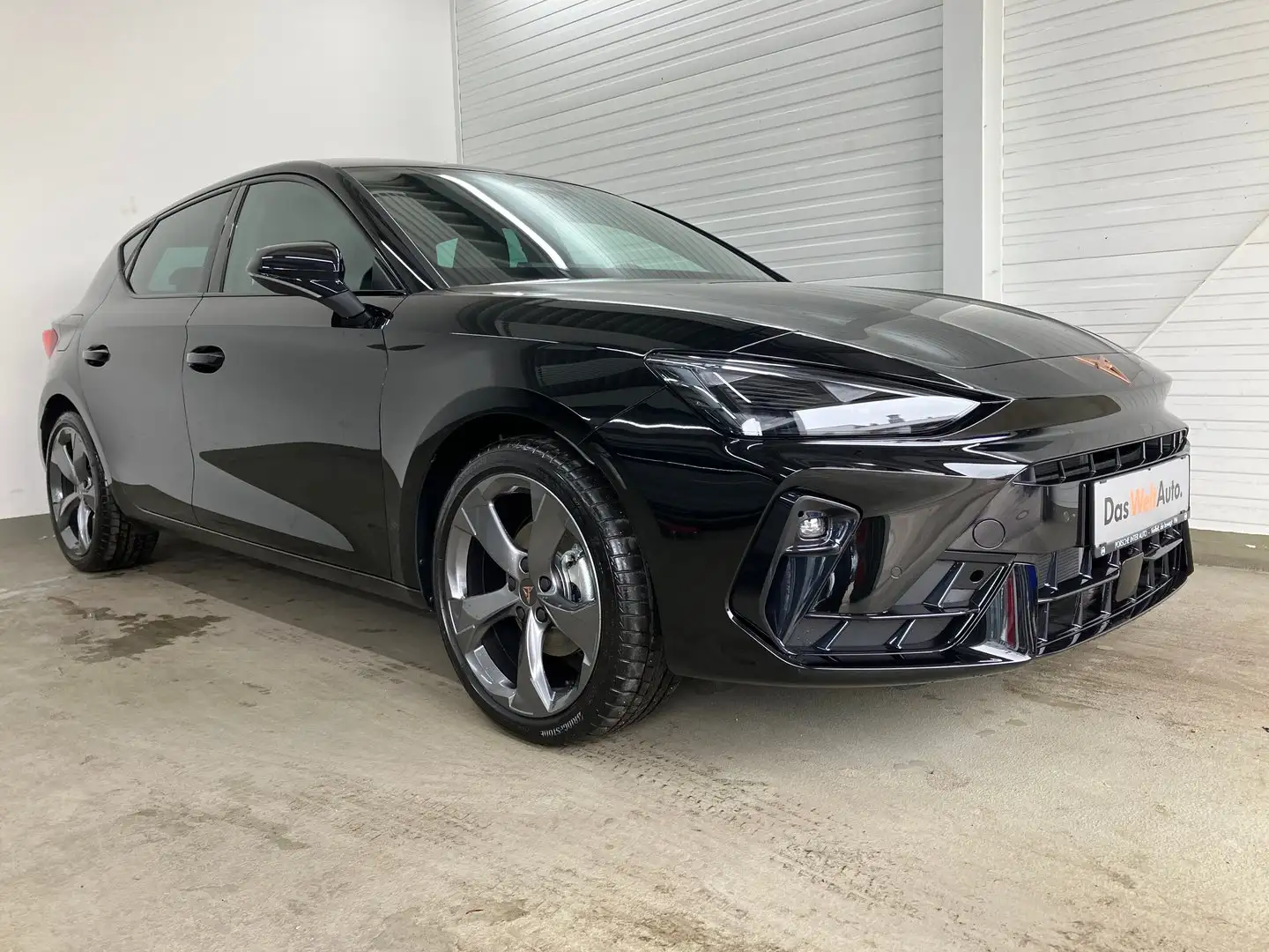 CUPRA Leon 1.5 TSI Schwarz - 1