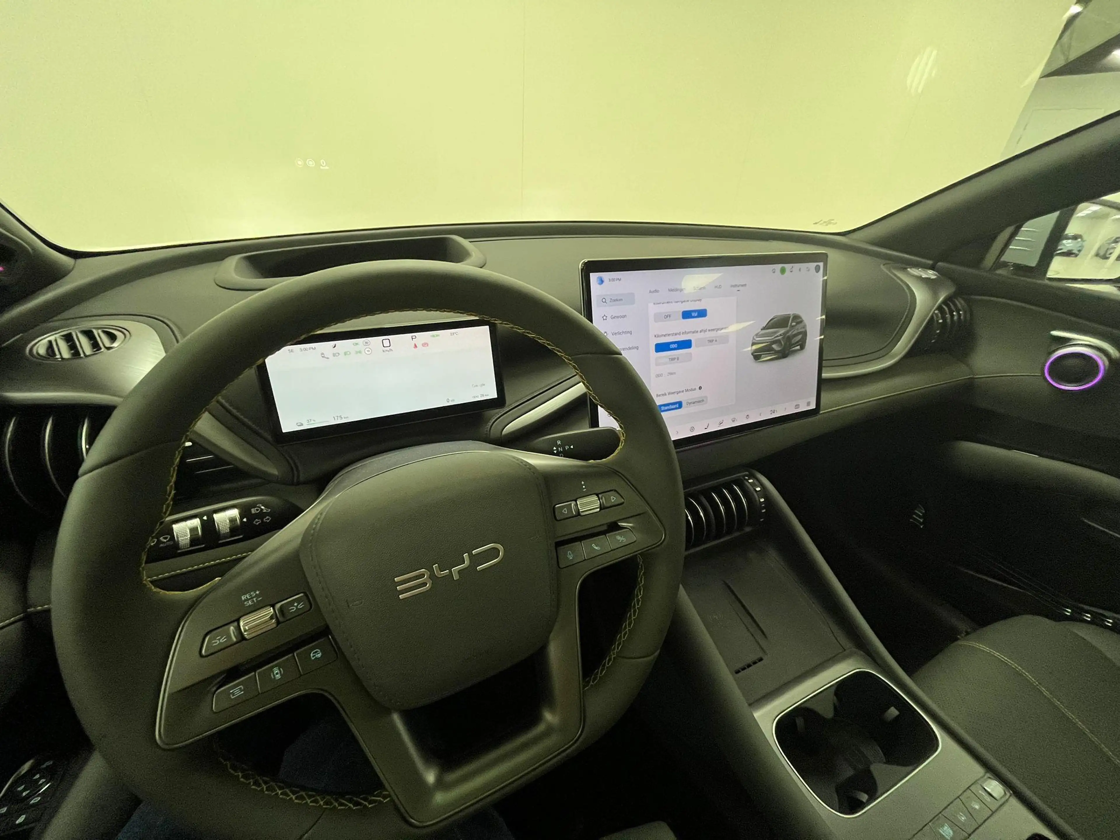 BYD Atto 3 EVO Excellence AWD | SKIING WHITE | NIEUW UIT VOOR — photo 28