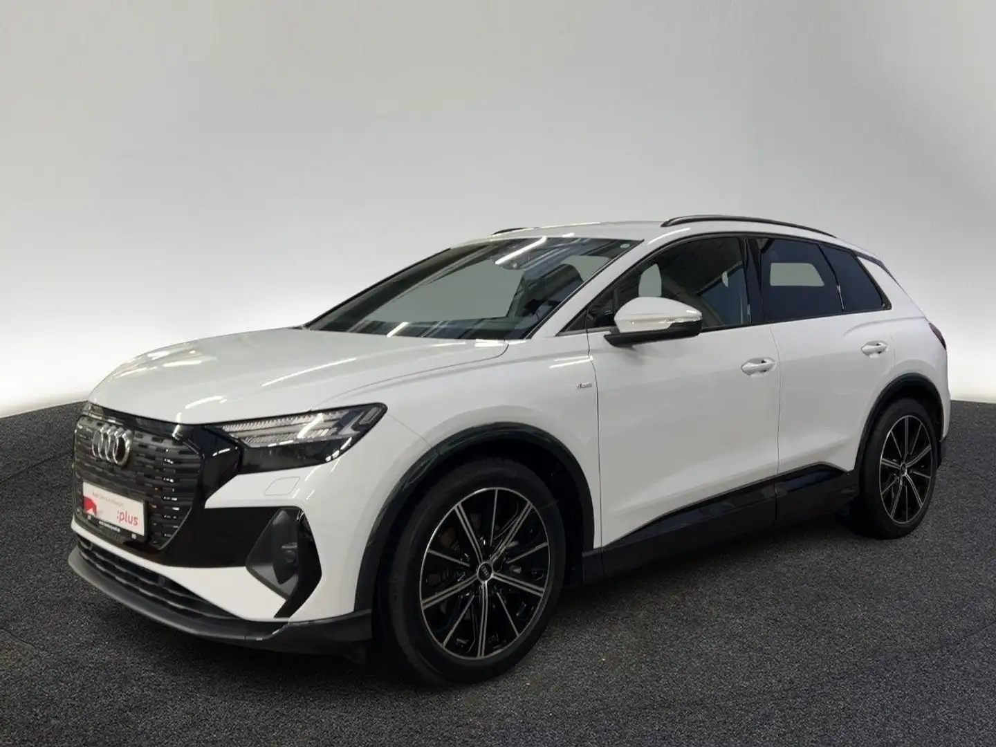 Audi Q4 e-tron Q4 35  e-tron 125 kW S line Head-Up Matrix LED N Weiß - 2