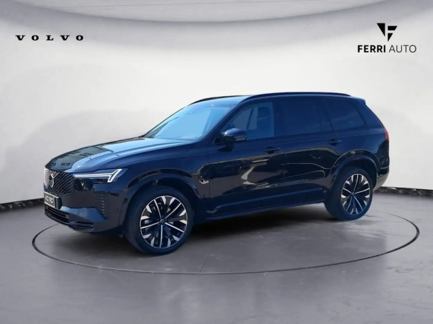 Volvo XC90 B5 AWD automatico 7 posti Plus Dark Nero - 1