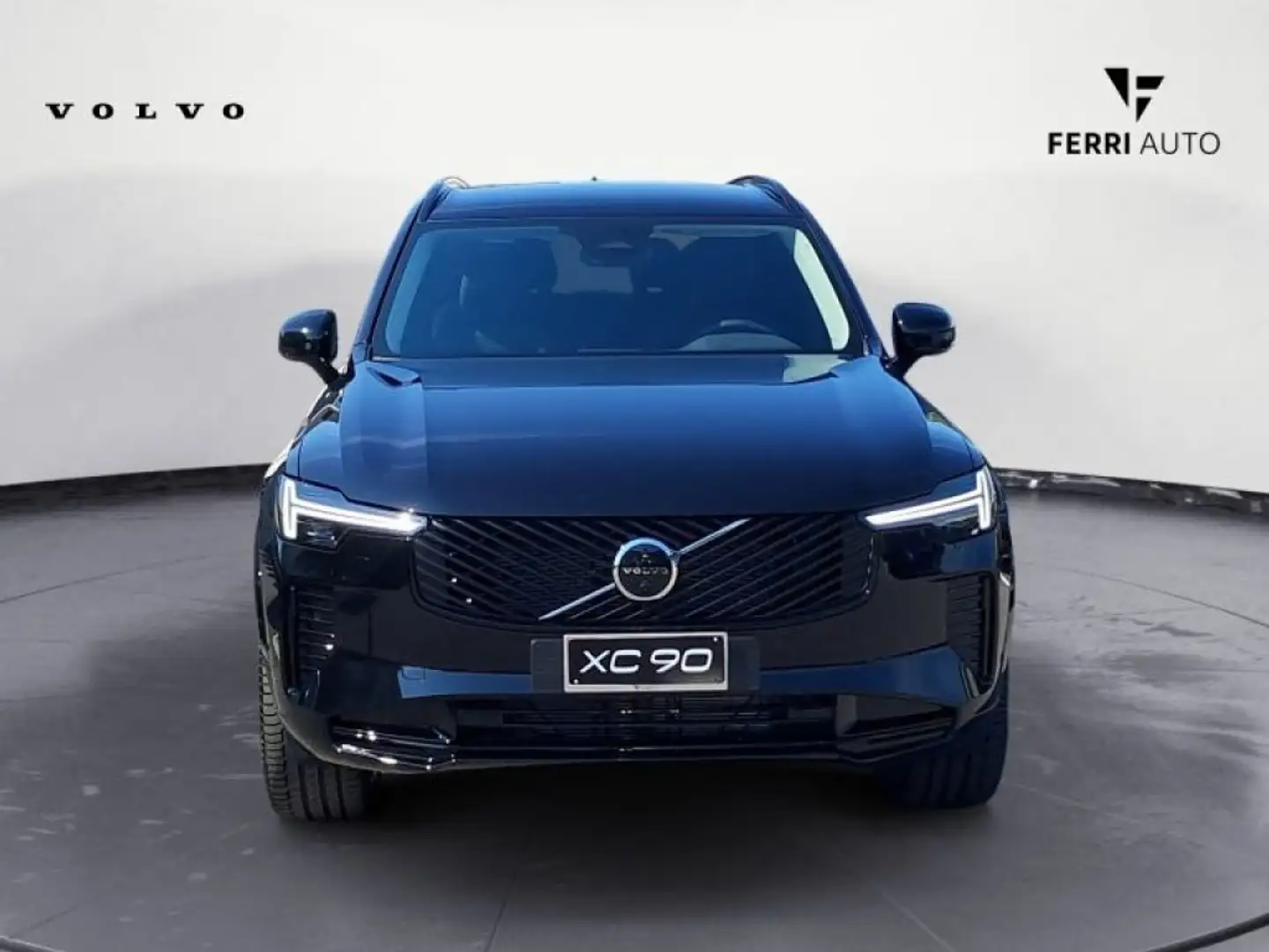 Volvo XC90 B5 AWD automatico 7 posti Plus Dark Nero - 2