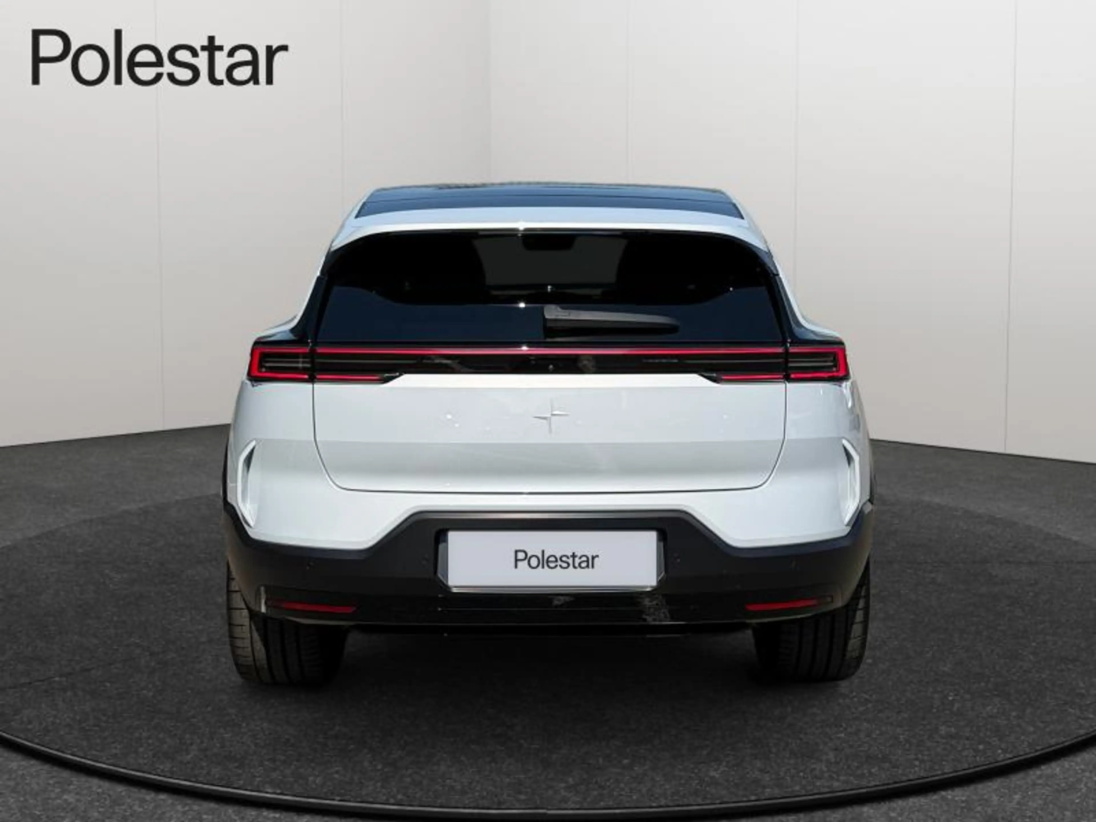 Polestar 3 Dual performance | Pilot | Plus — photo 4