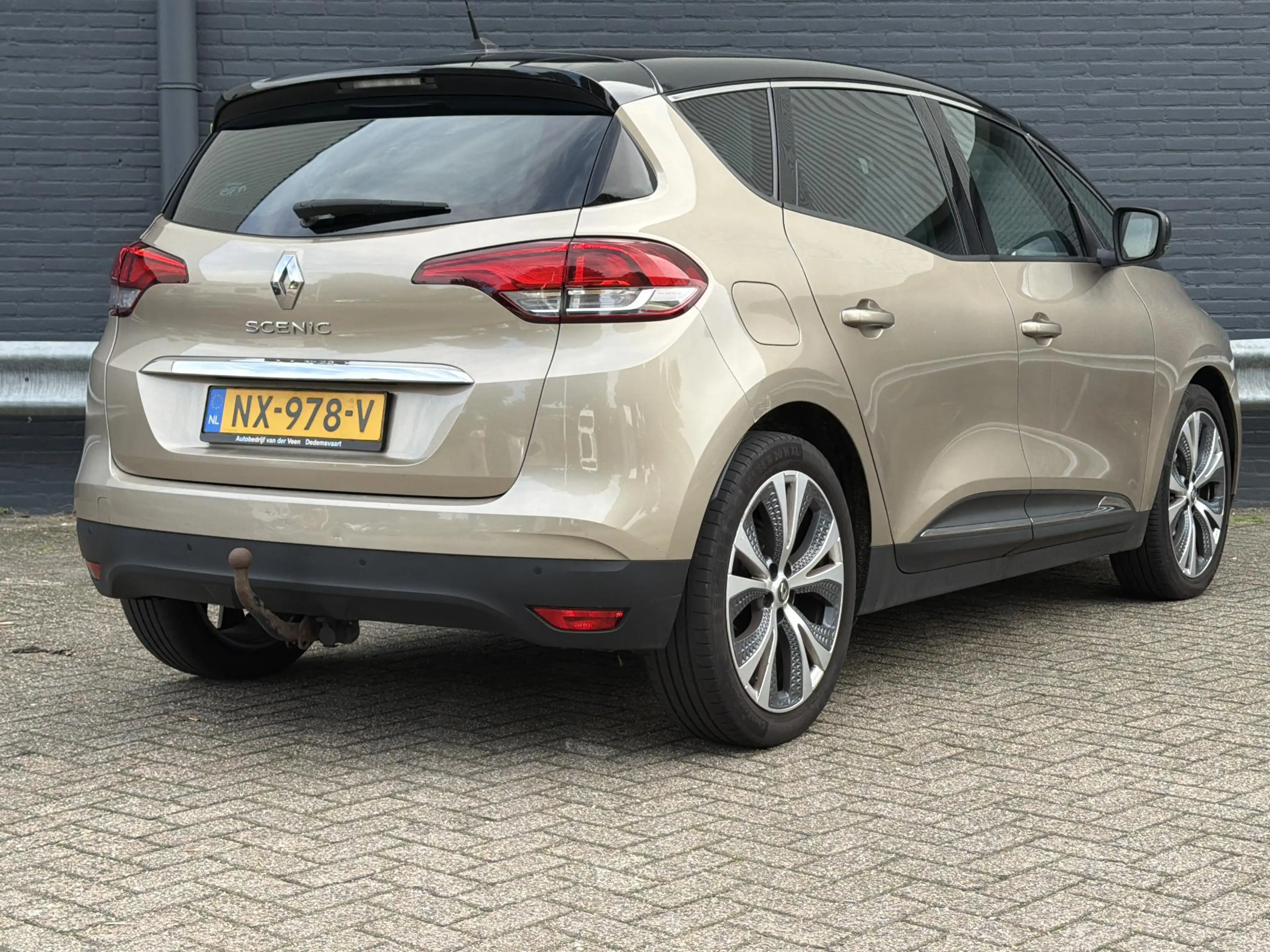 Renault Scenic 1.5 dCi Intens | Cruise | Climate | Navi | Trekhaa — photo 2