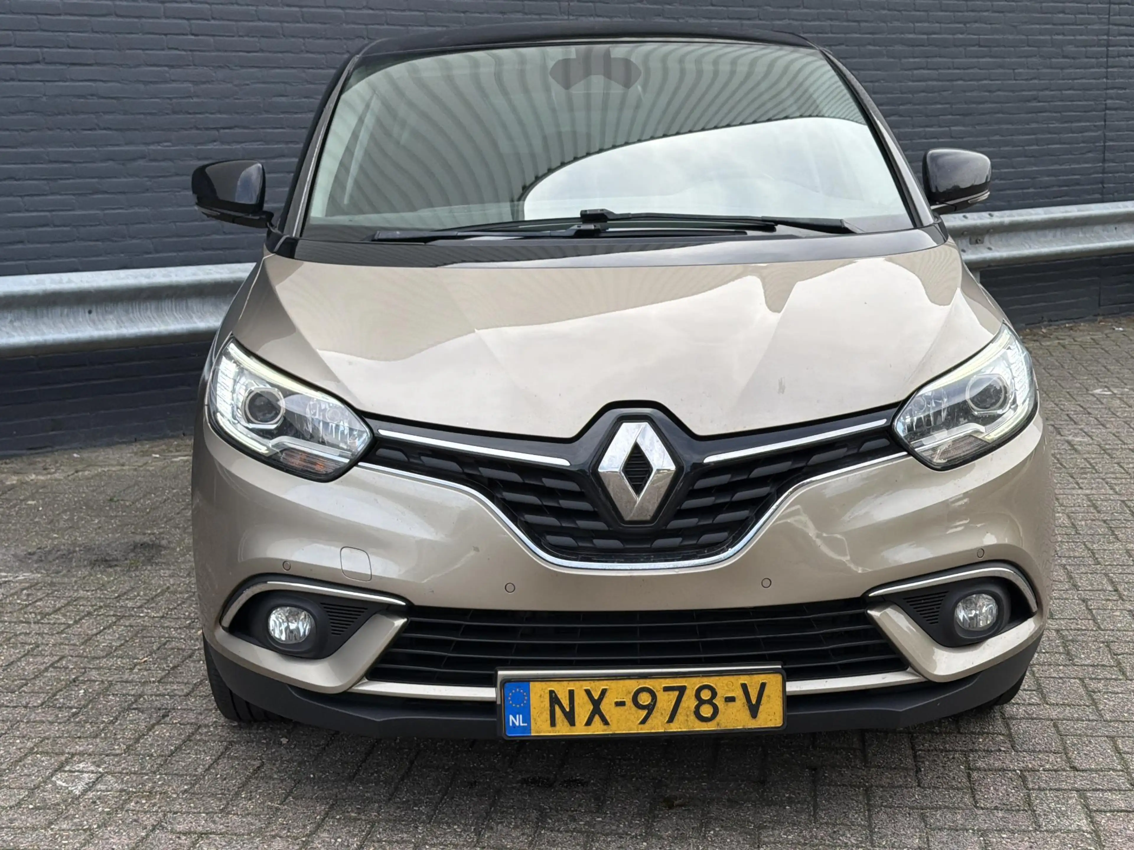Renault Scenic 1.5 dCi Intens | Cruise | Climate | Navi | Trekhaa — photo 5