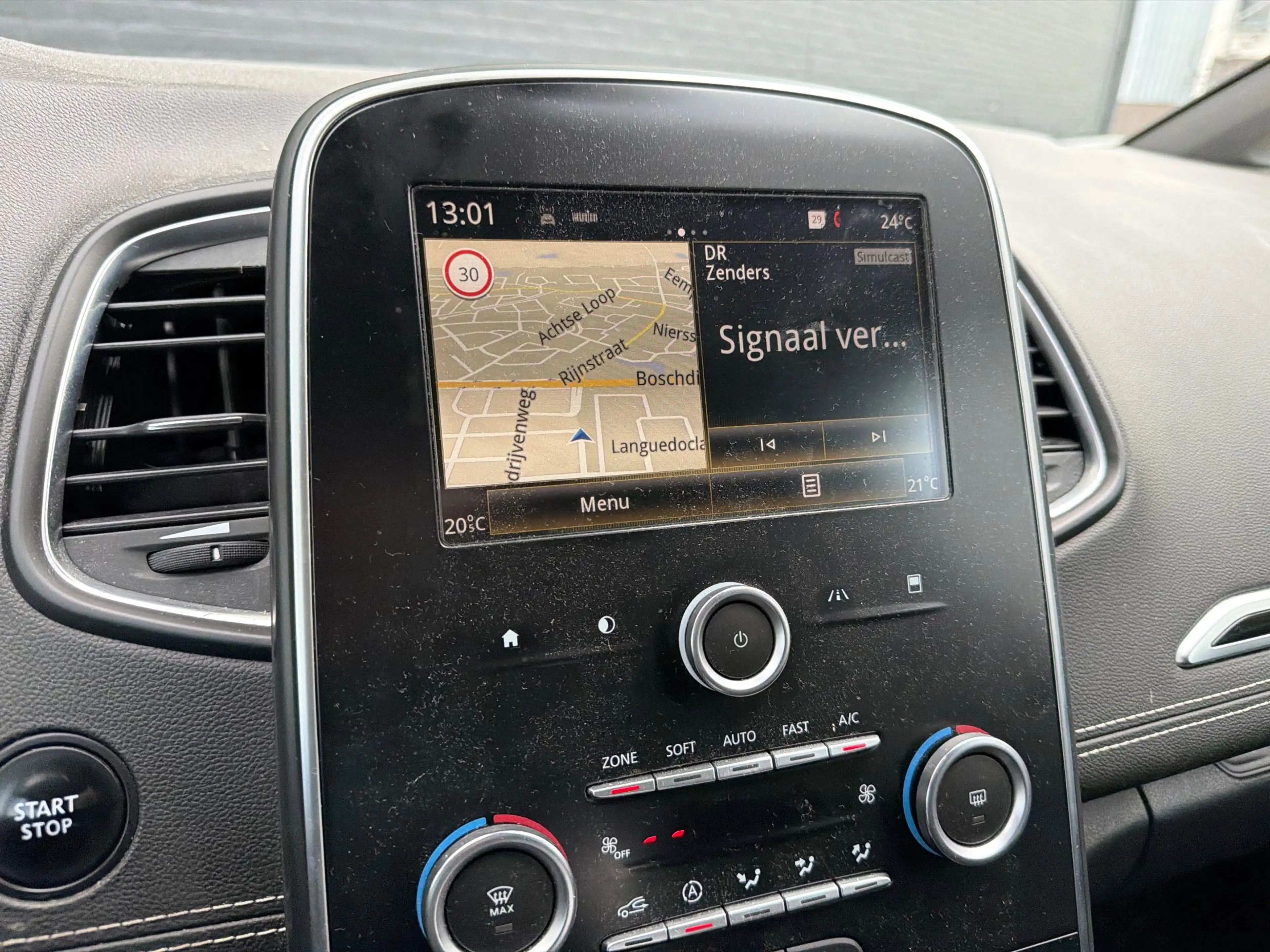 Renault Scenic 1.5 dCi Intens | Cruise | Climate | Navi | Trekhaa — photo 12