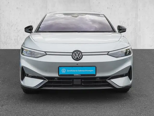Volkswagen Id.7 view 3