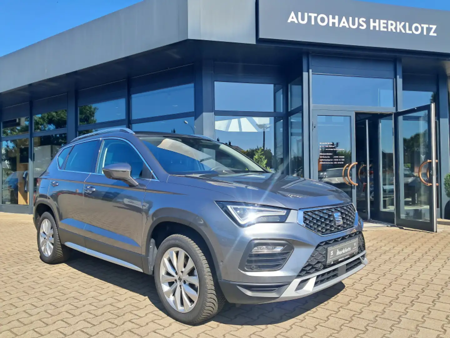 SEAT Ateca SEAT Ateca Xperience 7-Gang DSG 110kW-150PS (GW-54 Grau - 1