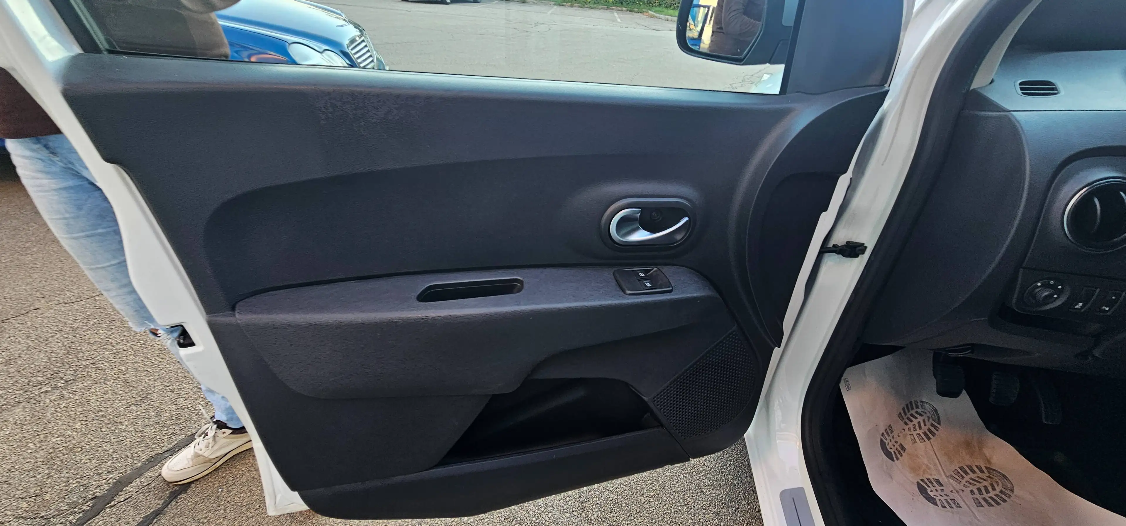 Dacia Lodgy Stepway — photo 14