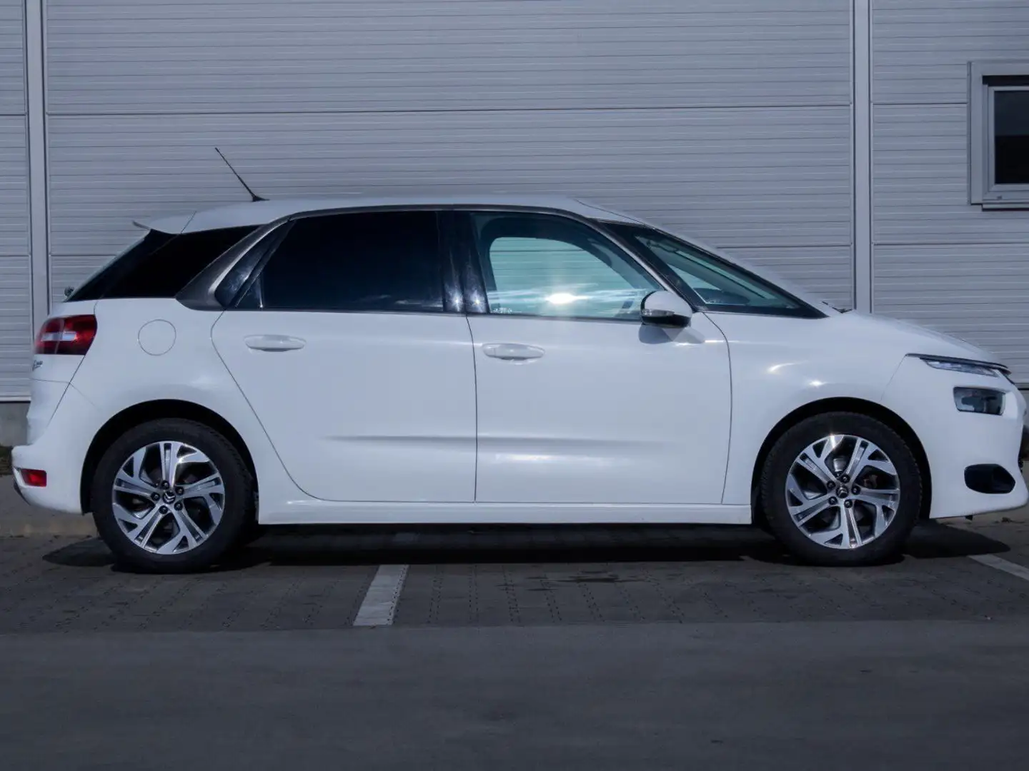 Citroen C4 Picasso 1.6 e-HDi 115 Seduction Blanco - 1
