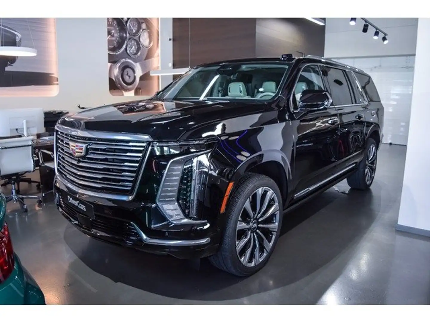 Cadillac Escalade V8 Premium Luxury Negro - 2